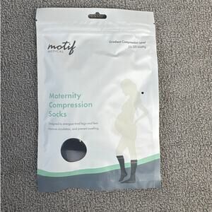 NWT Motif Maternity Compressions Socks Black Medium